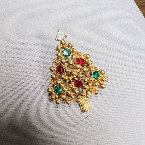Vintage Christmas Tree Holiday Brooch Pin Gold Tone Multicolor Rhinestones 1151 - Picture 2 of 8